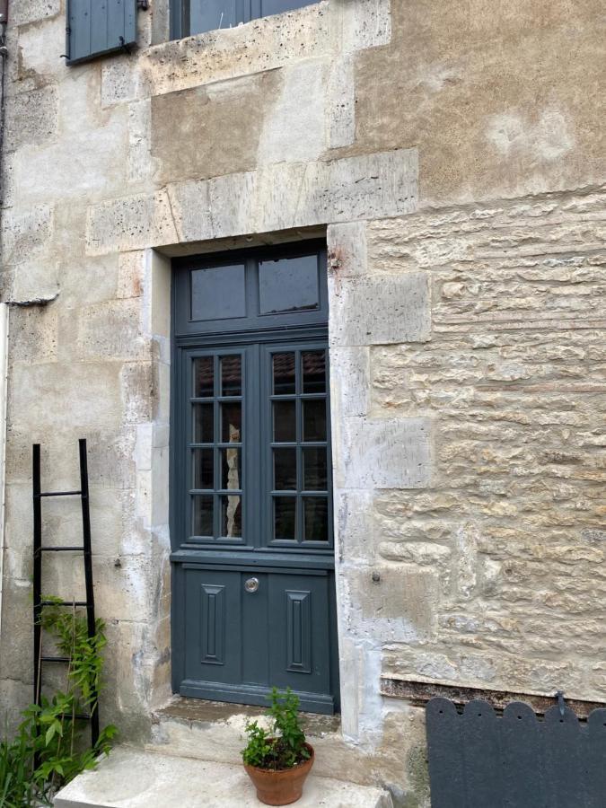 Villa La Cour Blanche Verteuil-sur-Charente Exterior foto